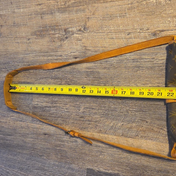 Louis Vuitton Saumur Brown Monogram Crossbody Shoulder Bag Double - Picture 7 of 17